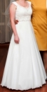 Klasyczna elegancka suknia ślubna
